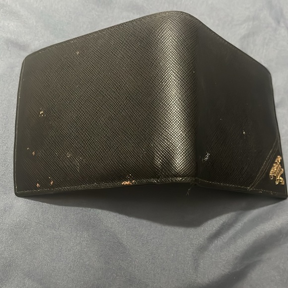 Authentic Prada’s Men’s Wallet. - Picture 3 of 3